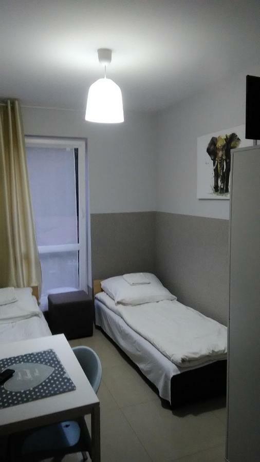 Ferienwohnung Pokoje Henryk Korytow Exterior foto